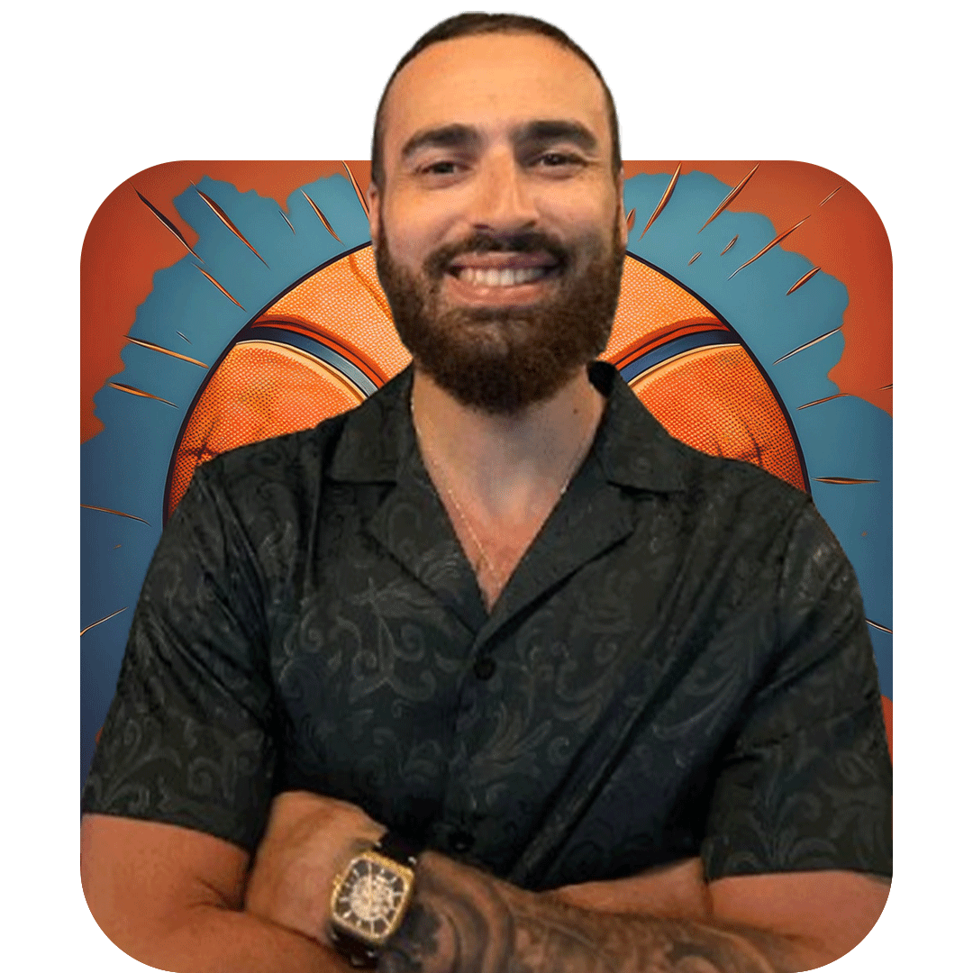 Elias, the host of 3 In The Key